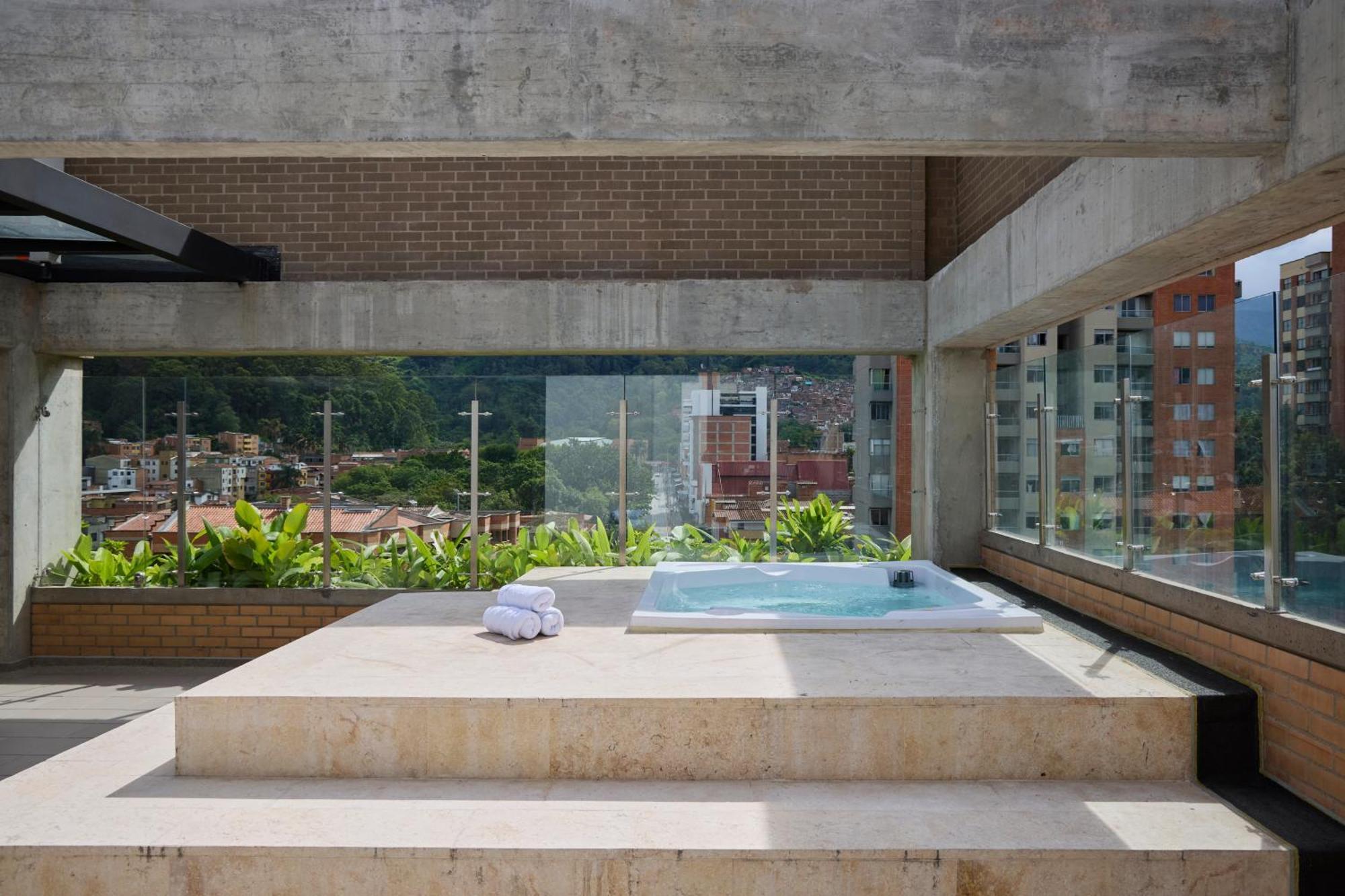 30 Living Suites Медельїн Екстер'єр фото