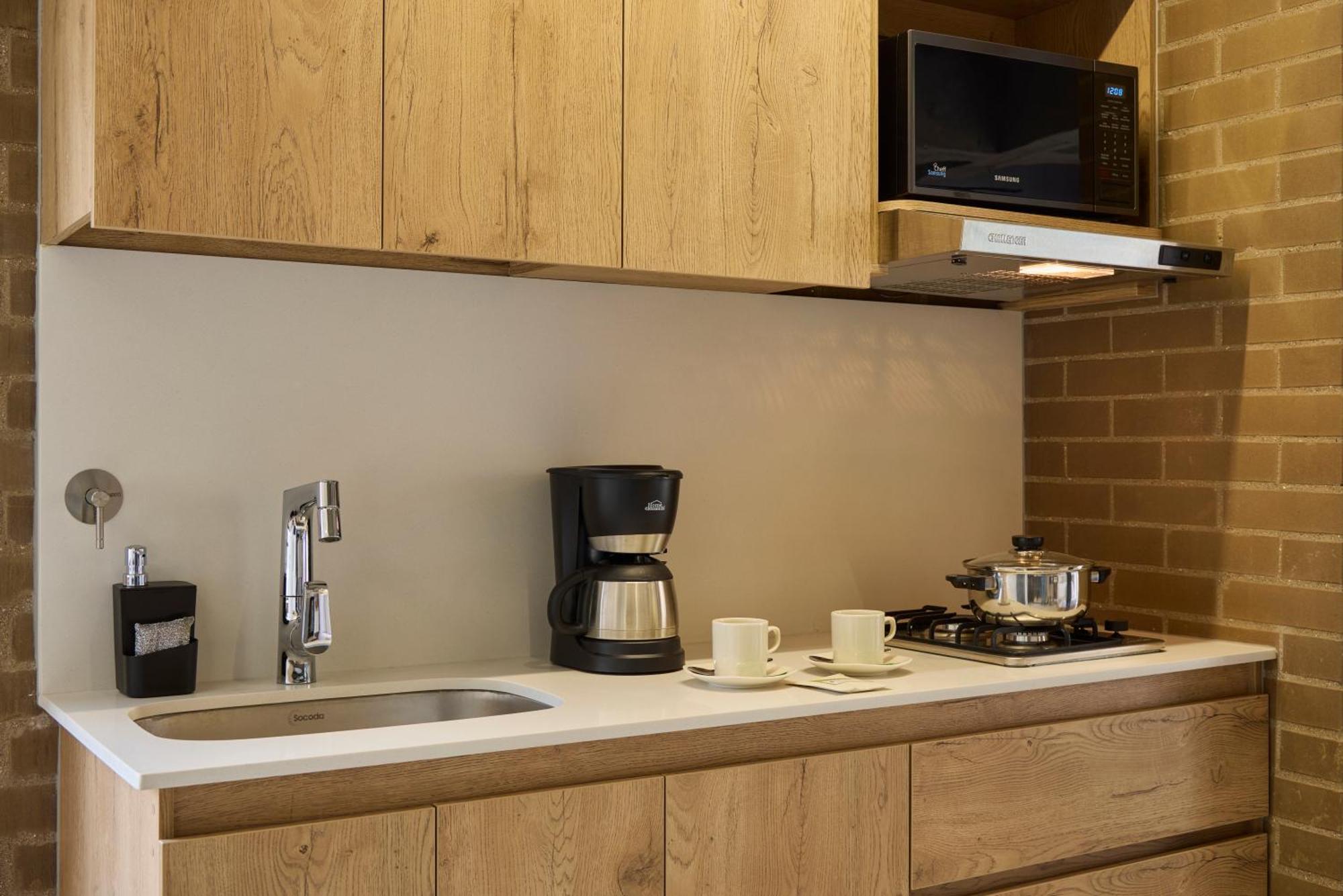 30 Living Suites Медельїн Екстер'єр фото